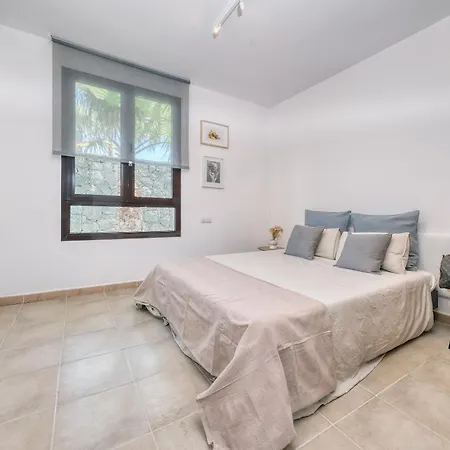 Sapri Piscina Climatizada Vakantiehuis *