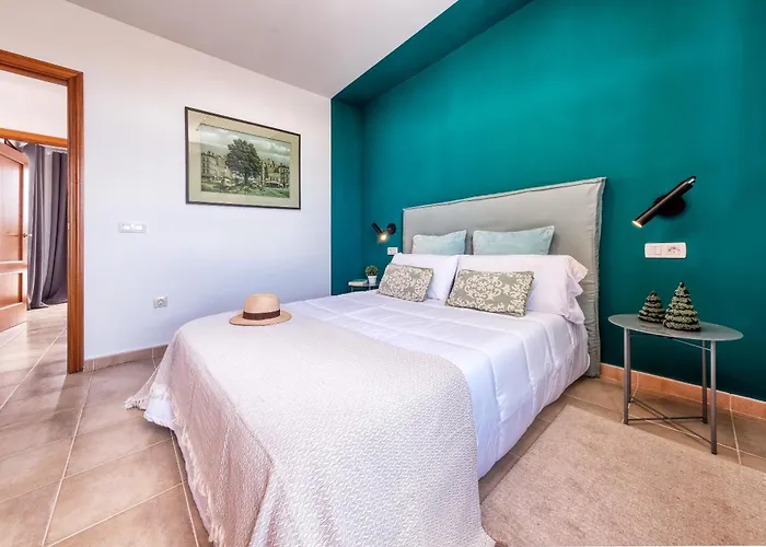 Sapri Piscina Climatizada Дом отдыха *